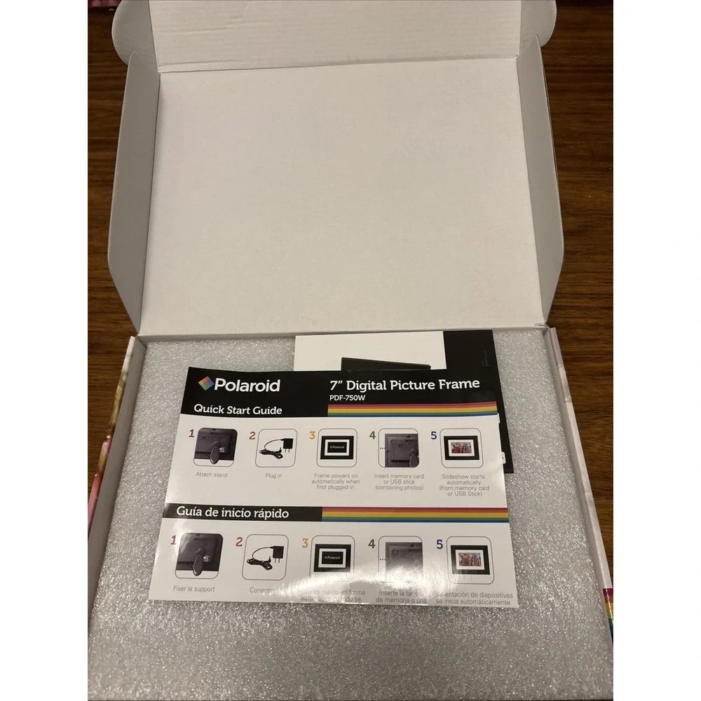 NEW Polaroid Photo Frame 7'' High Resolution PDF -750W W/memory Card Included